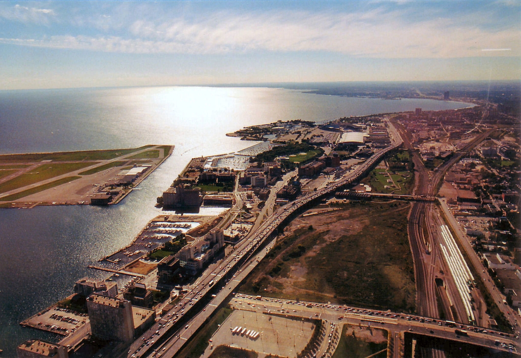 06 - Toronto (2).jpg